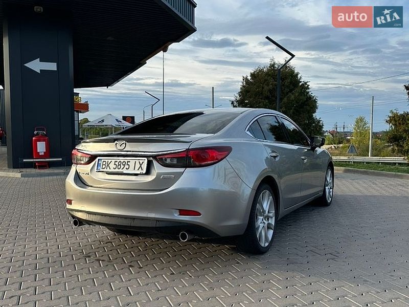 Седан Mazda 6 2013 в Рівному