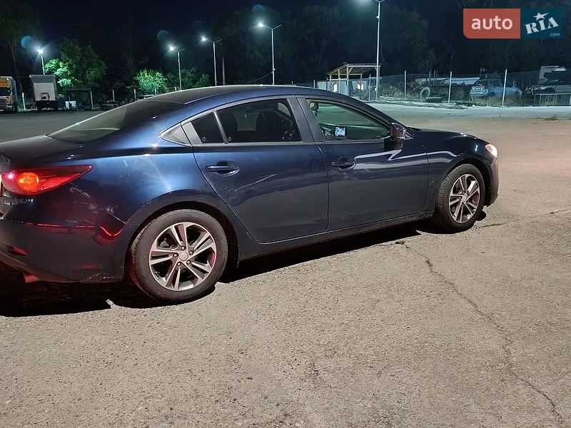 Mazda 6