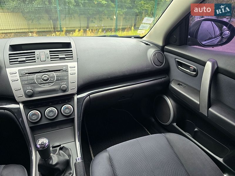 Лифтбек Mazda 6 2009 в Хмельницком