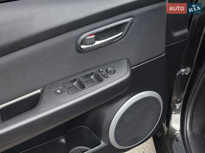 Лифтбек Mazda 6 2009 в Хмельницком