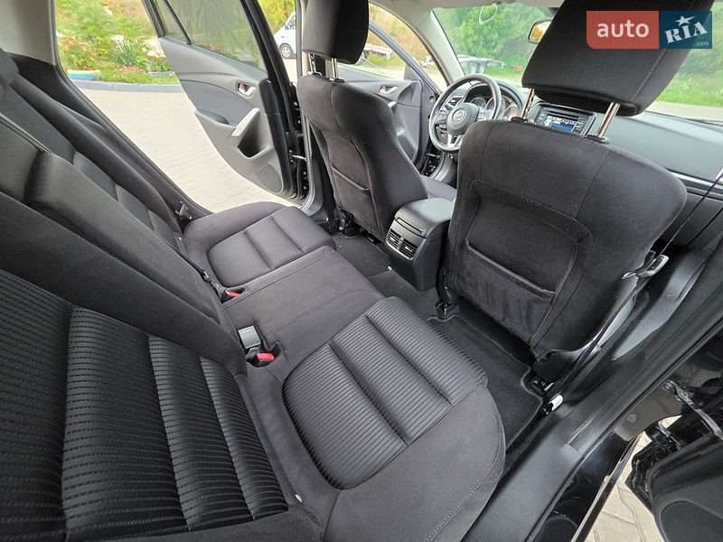 Універсал Mazda 6 2012 в Луцьку