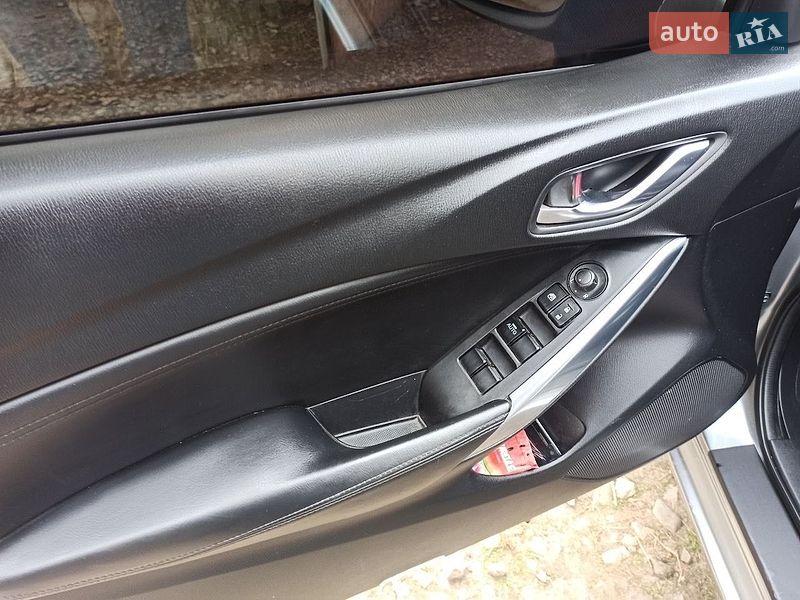 Седан Mazda 6 2013 в Коломиї
