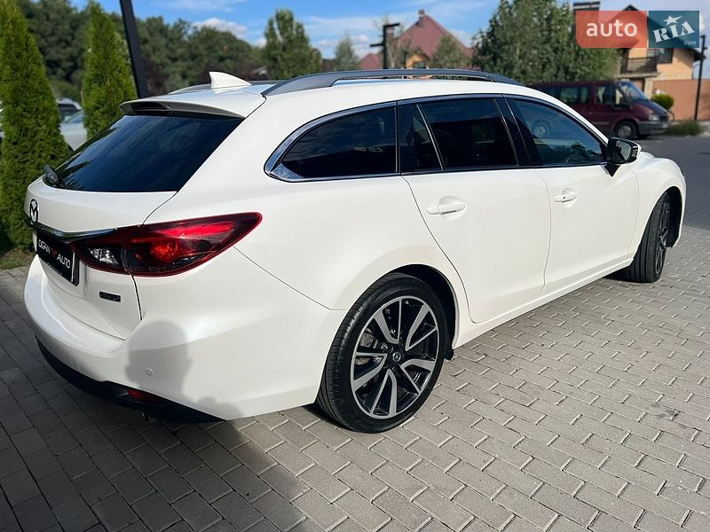 Універсал Mazda 6 2016 в Вінниці