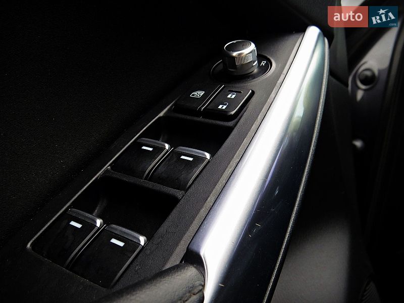 Седан Mazda 6 2015 в Черкассах