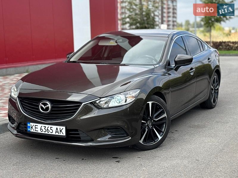 Седан Mazda 6 2016 в Днепре
