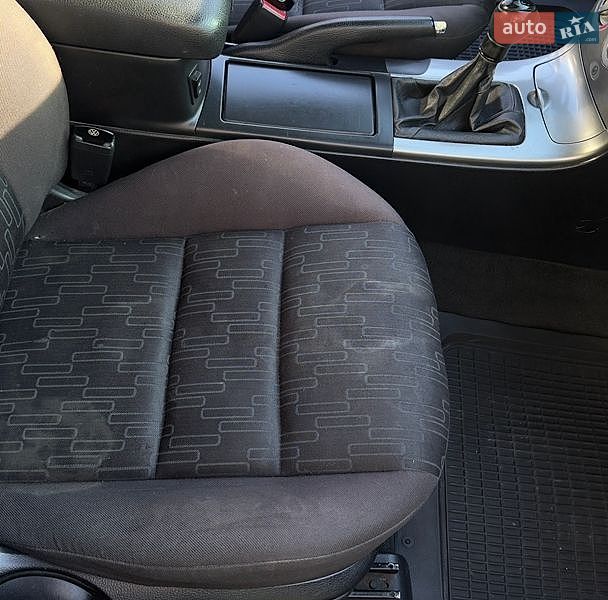 Седан Mazda 6 2003 в Коростені