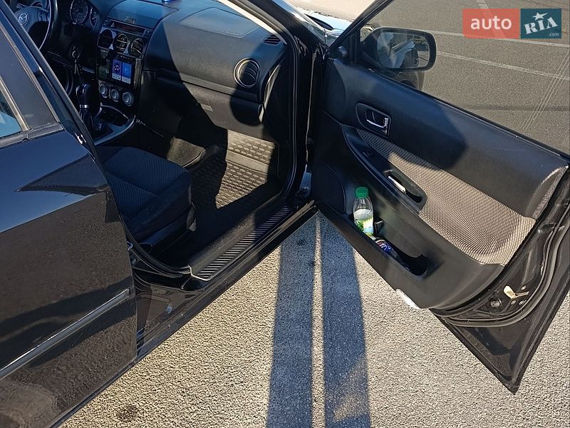 Седан Mazda 6 2003 в Киеве