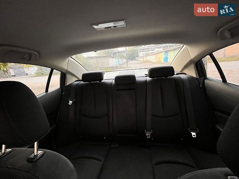 Седан Mazda 6 2008 в Лозовой