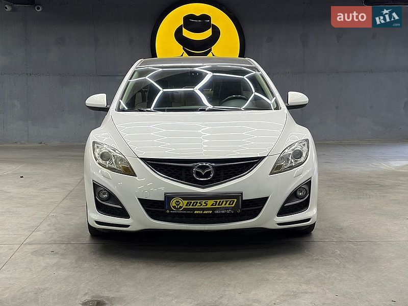 Седан Mazda 6 2010 в Черновцах