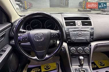 Седан Mazda 6 2010 в Черновцах