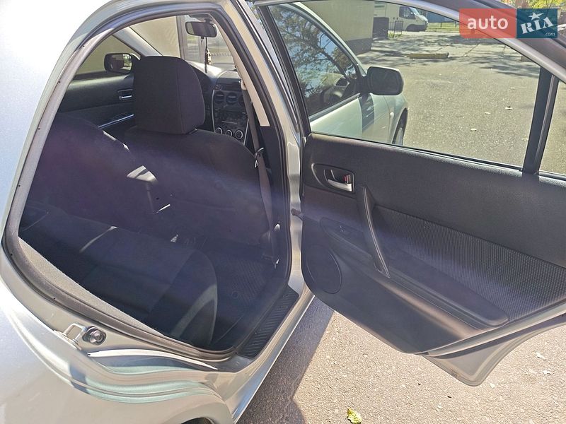 Седан Mazda 6 2006 в Миколаєві