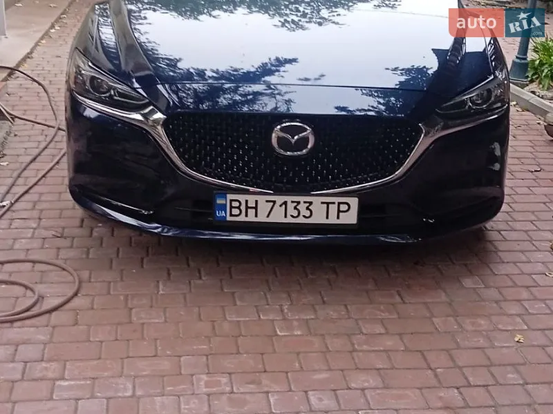 Mazda 6