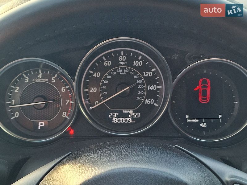 Седан Mazda 6 2013 в Днепре