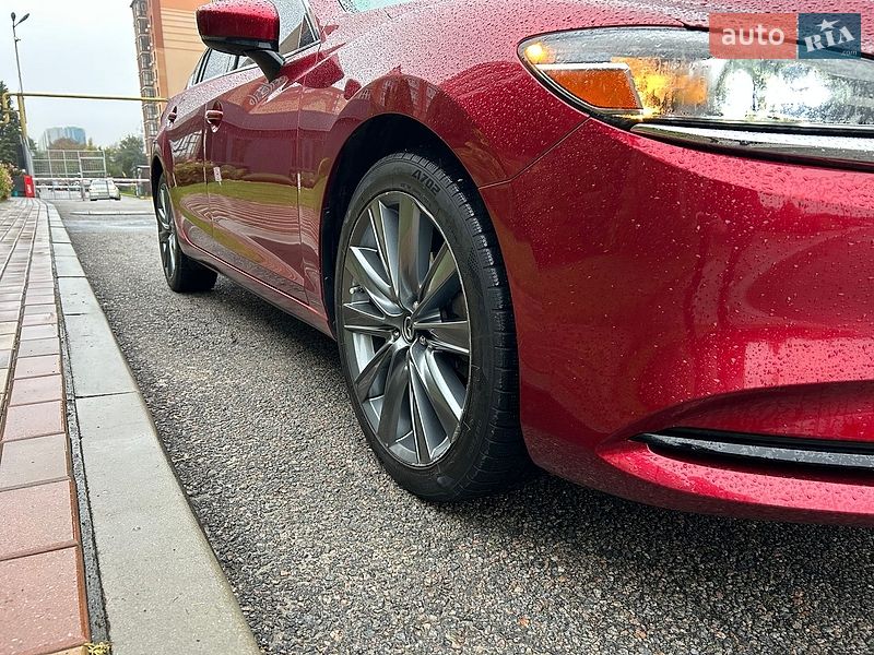 Седан Mazda 6 2018 в Днепре