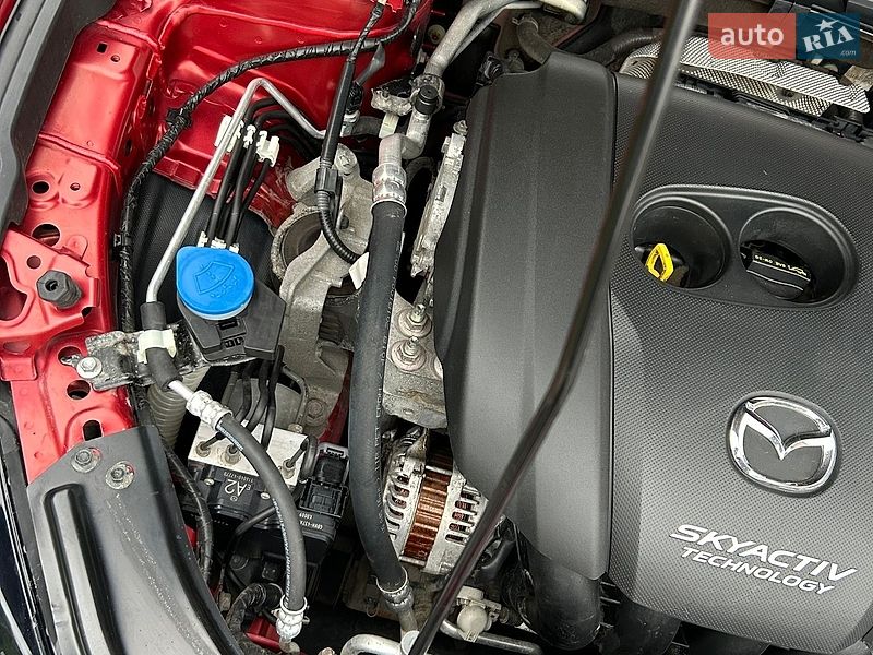 Седан Mazda 6 2018 в Днепре