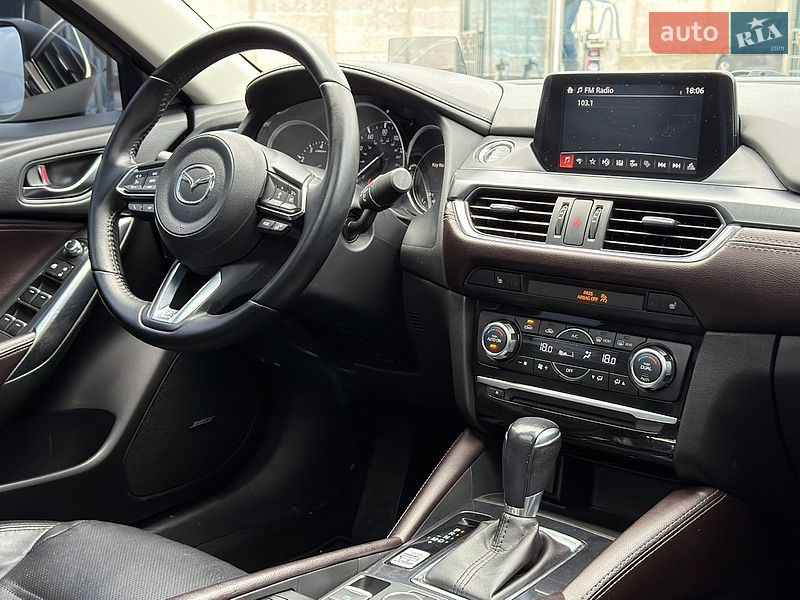 Седан Mazda 6 2017 в Запорожье
