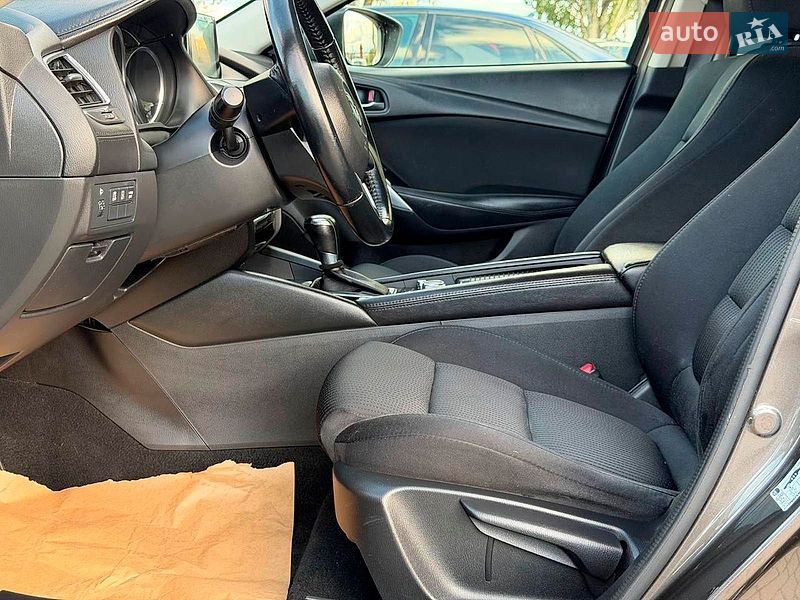 Седан Mazda 6 2015 в Одесі