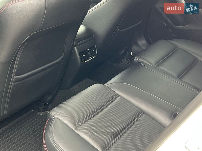 Универсал Mazda 6 2013 в Ивано-Франковске