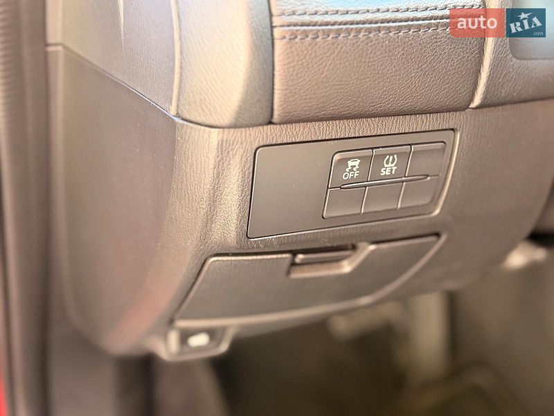 Седан Mazda 6 2016 в Киеве