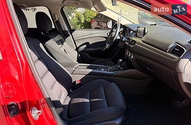 Седан Mazda 6 2016 в Киеве