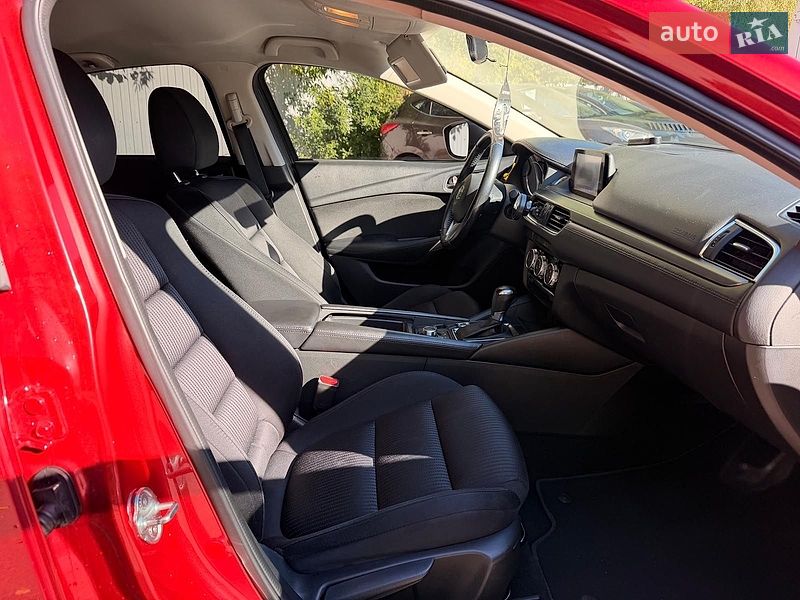 Седан Mazda 6 2016 в Киеве