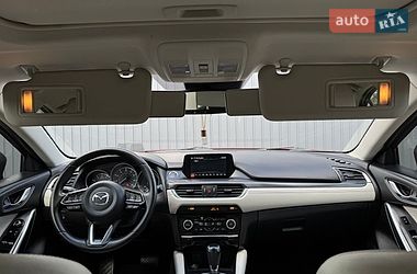Седан Mazda 6 2017 в Стрые
