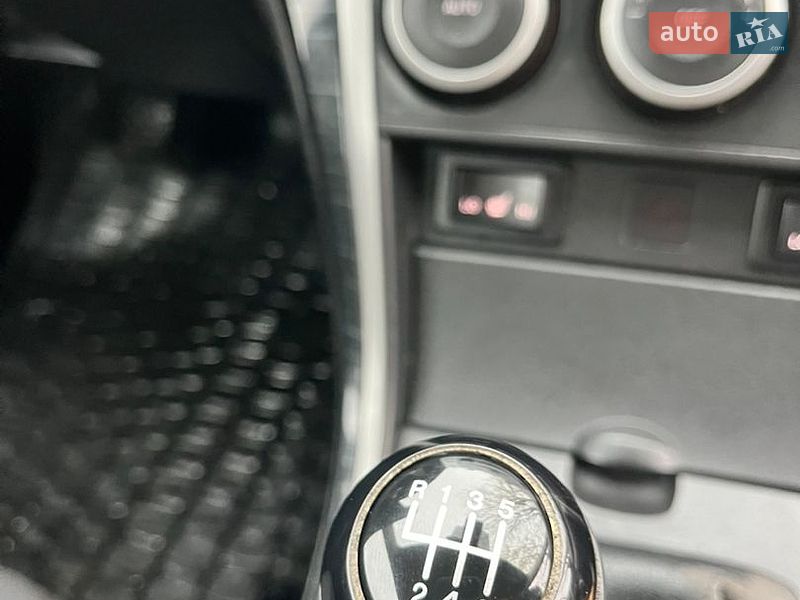 Универсал Mazda 6 2010 в Житомире