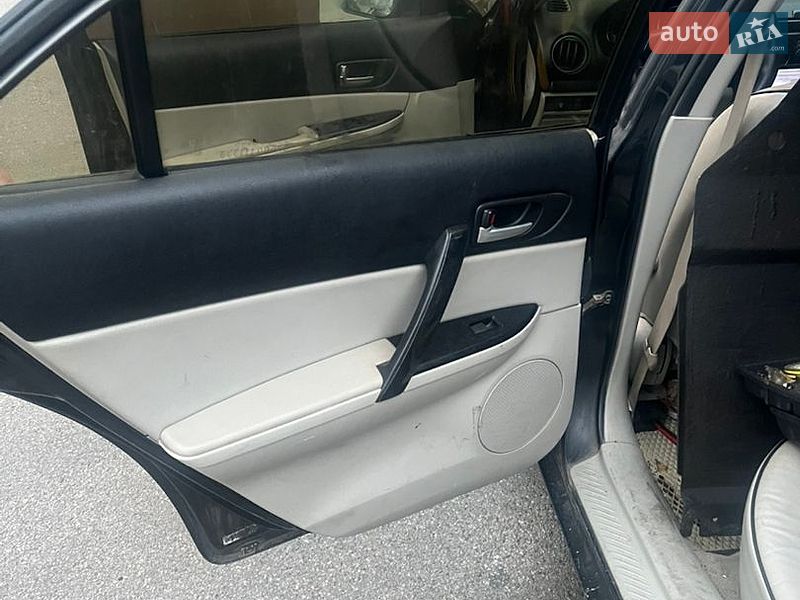Седан Mazda 6 2005 в Киеве