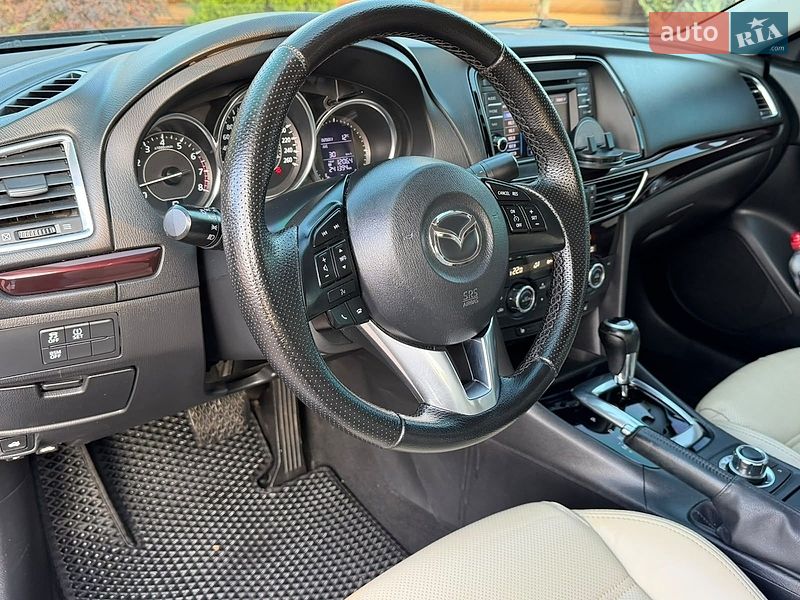 Седан Mazda 6 2013 в Борисполі