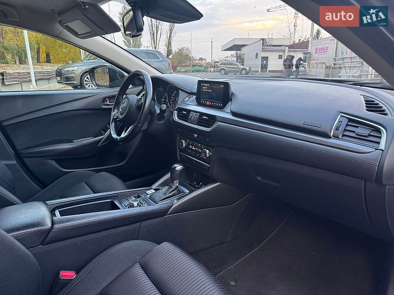 Седан Mazda 6 2017 в Виннице