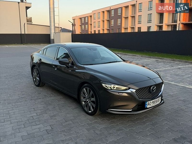 Седан Mazda 6 2018 в Ужгороді
