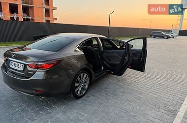 Седан Mazda 6 2018 в Ужгороді