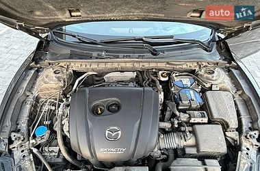 Седан Mazda 6 2018 в Ужгороді