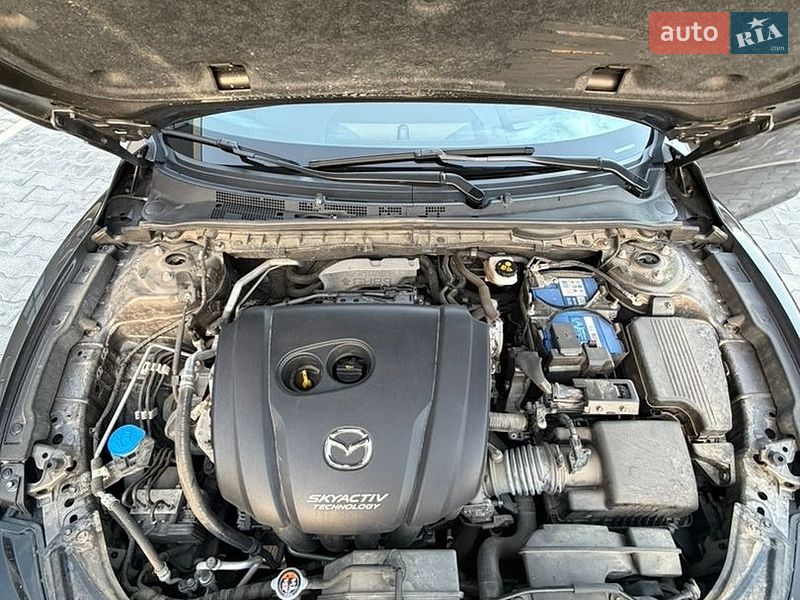 Седан Mazda 6 2018 в Ужгороді