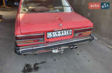 Седан Mazda 929 1981 в Львове