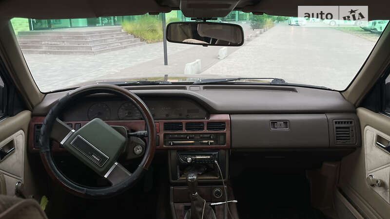 Седан Mazda 929 1987 в Хмельницком