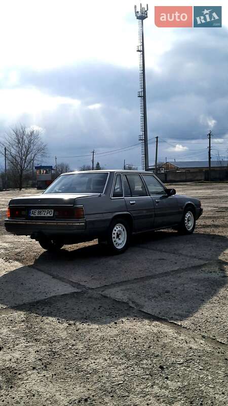 Седан Mazda 929 1988 в Верховец