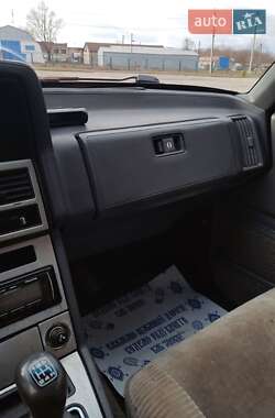 Седан Mazda 929 1988 в 