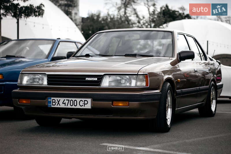 Mazda 929 1987