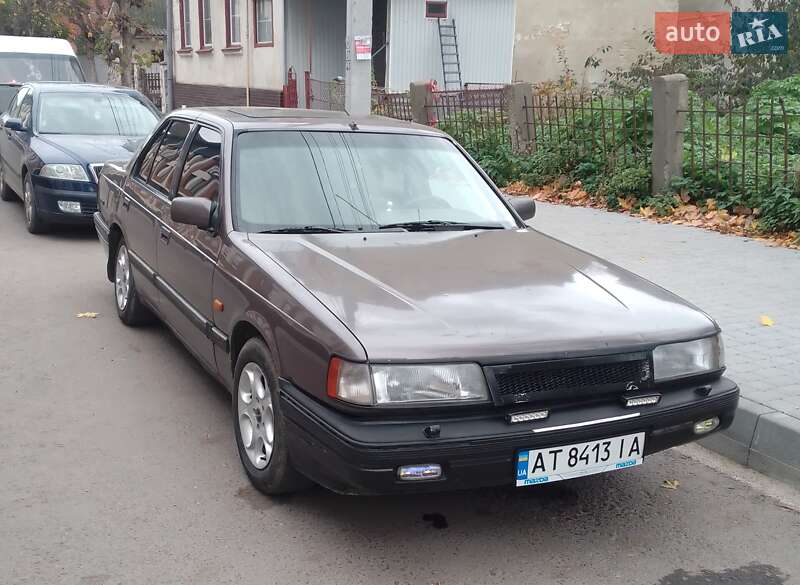 Mazda 929, фото з оголошення