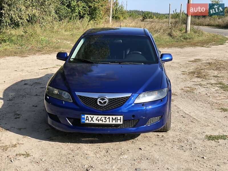 Седан Mazda Atenza 2002 в Валках