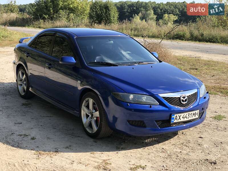 Седан Mazda Atenza 2002 в Валках