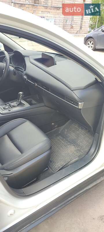 Внедорожник / Кроссовер Mazda CX-30 2021 в Киеве