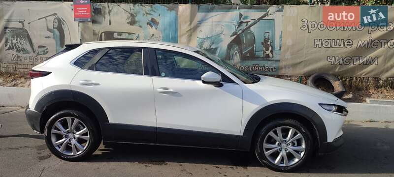 Внедорожник / Кроссовер Mazda CX-30 2021 в Киеве