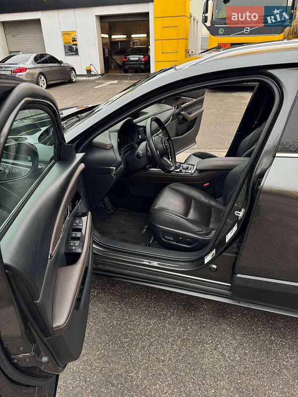 Позашляховик / Кросовер Mazda CX-30 2022 в Києві