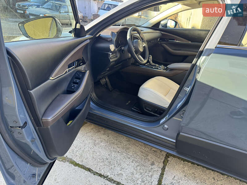 Внедорожник / Кроссовер Mazda CX-30 2020 в Черновцах