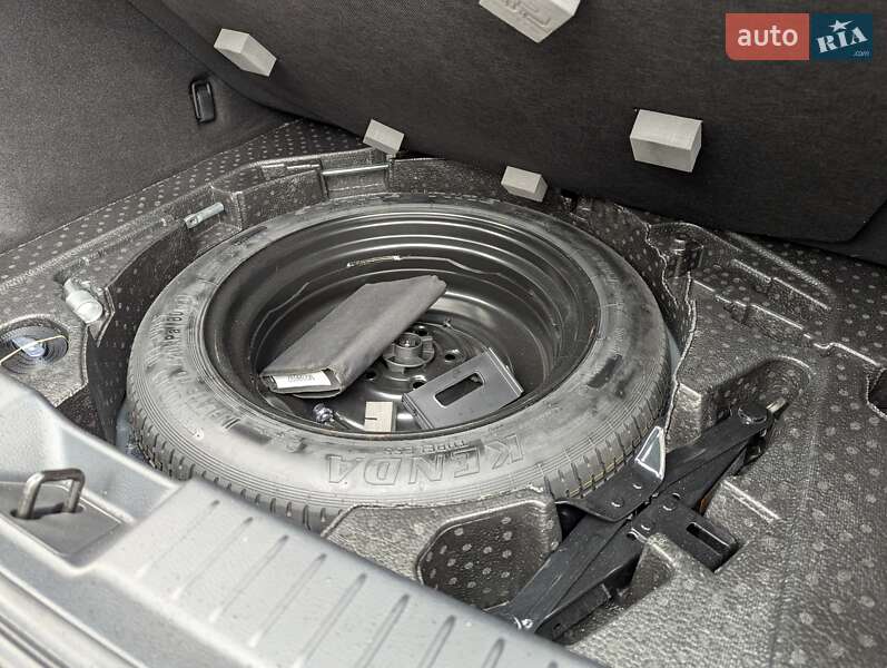 Внедорожник / Кроссовер Mazda CX-30 2023 в Ровно