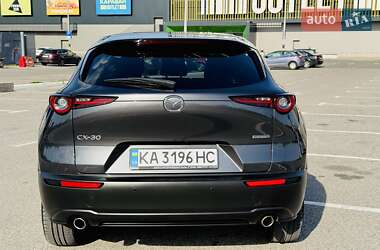 Позашляховик / Кросовер Mazda CX-30 2021 в 