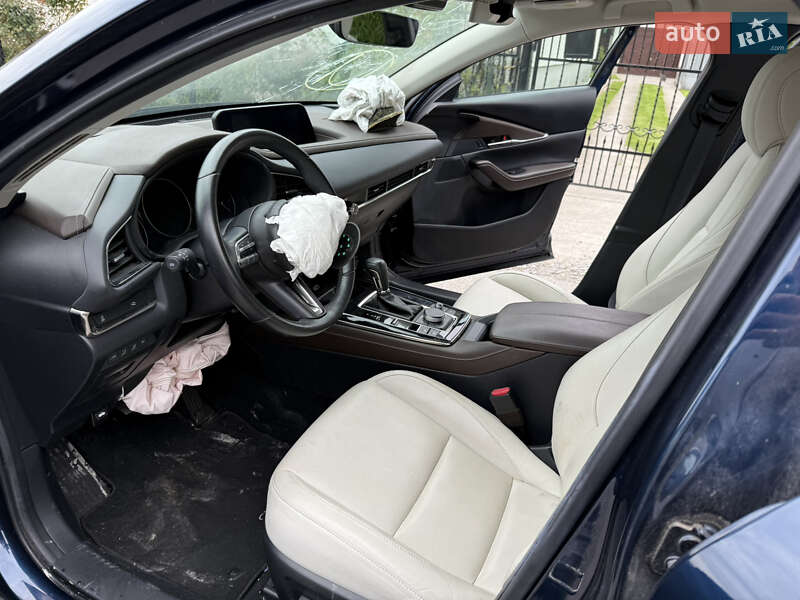 Позашляховик / Кросовер Mazda CX-30 2022 в Львові