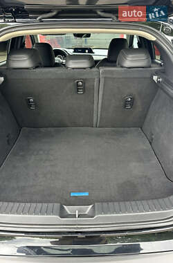 Позашляховик / Кросовер Mazda CX-30 2020 в 